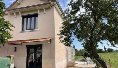 Holiday Home (5 Adults)