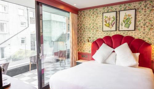 Double Room with Balcony