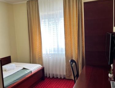 Single Room with Private Bathroom