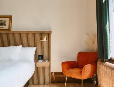 Superior King Room