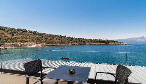 Deluxe Double Room with Balcony and Sea View