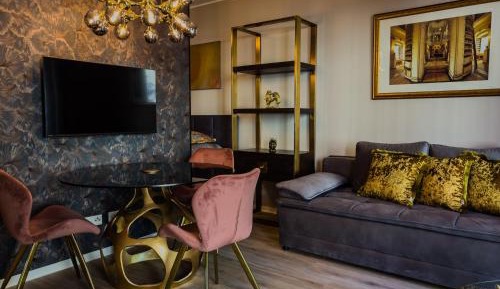 Suite Apartment