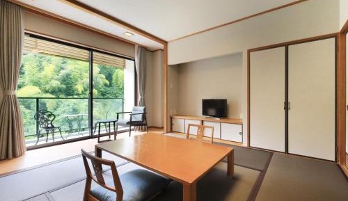 Triple Room with Shared Bathroom