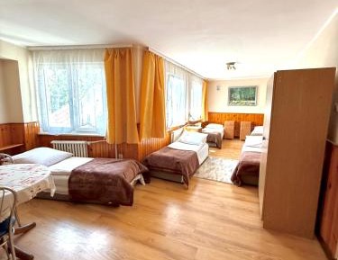 Mixed Dormitory Room