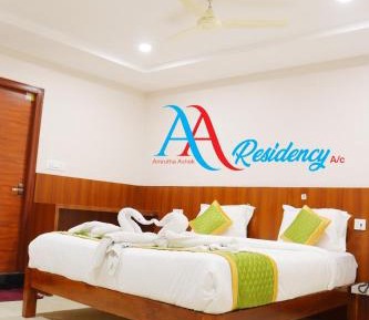 Studio with Balcony