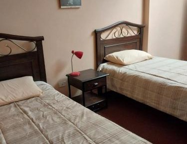 Room #1473737702
