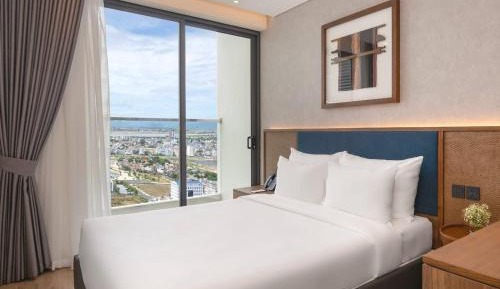 Room #1473790401