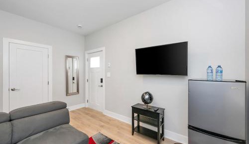 Room #1474071201