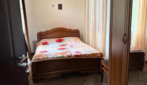 Room #1474052403