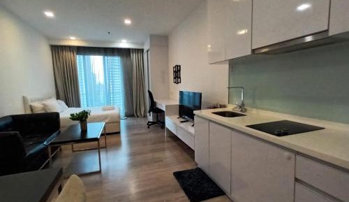 Studio with Balcony