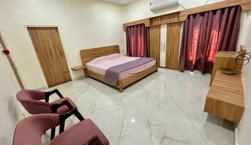 Double Room with Private Bathroom