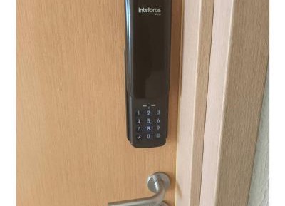 One-Bedroom Apartment with View