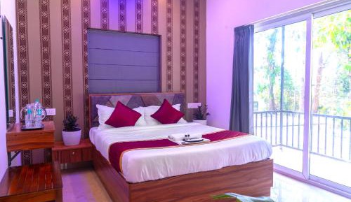 Deluxe Double Room with Balcony