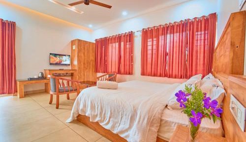 Deluxe Double Room with Balcony