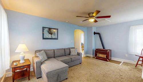 One Bedroom Apartment