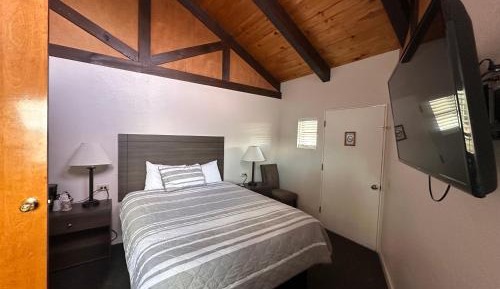 Small Double Room