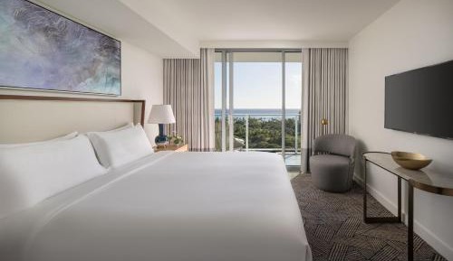 Deluxe Two-Bedroom Suite with Ocean View