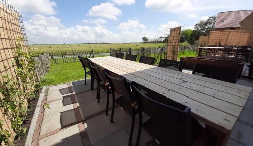 Five-Bedroom Holiday Home