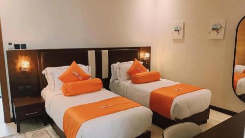 Standard Twin Room