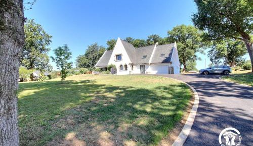 Two-Bedroom Apartment with Garden View