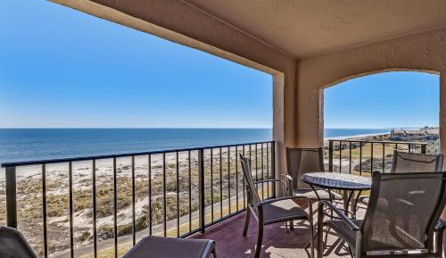 Two Bedroom Apartment 