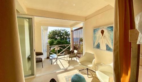 Family Room with Sea View