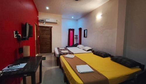 Deluxe Quadruple Room