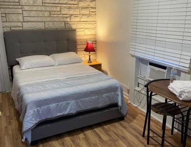 Double Room with Shared Bathroom