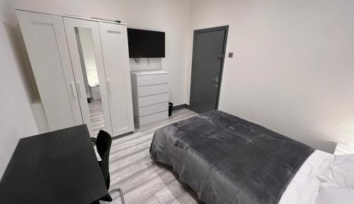 Double Room with Shared Bathroom