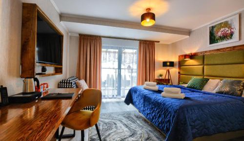 Deluxe Double or Twin Room with Balcony