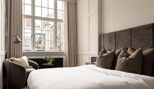 One-Bedroom Superior Apartment