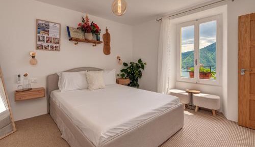 Double Room with Lake View
