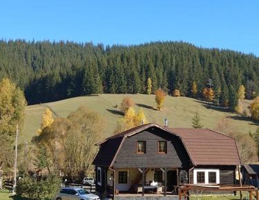 Triple Room with Shared Bathroom