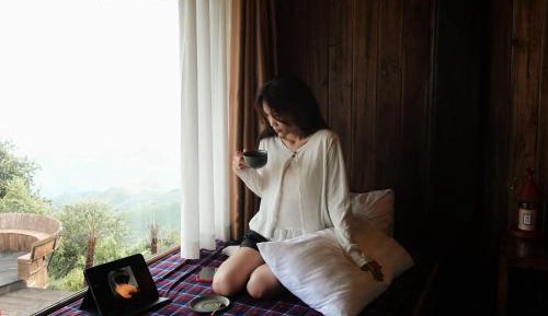 Double Room with Mountain View