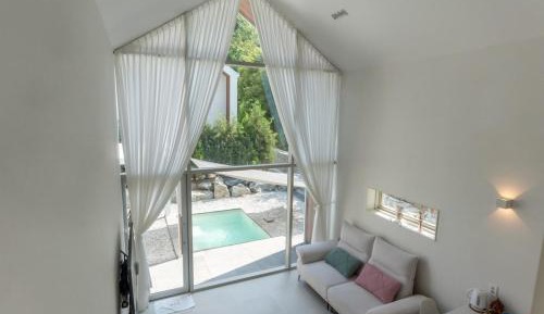 One-Bedroom Villa