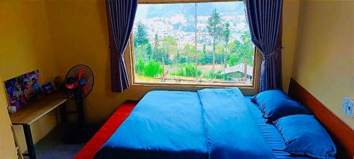 Quadruple Room with Mountain View