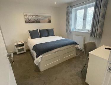 Deluxe Double Room (2 Adults + 1 Child)