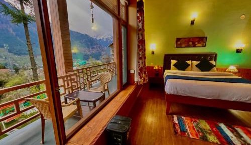 Four-Bedroom Holiday Home