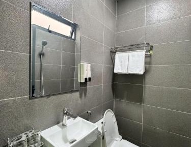 Suite with City View
