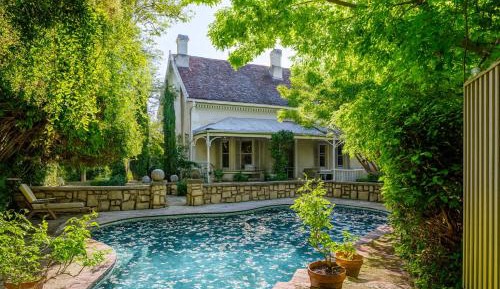 Studio with Pool View