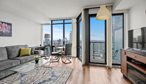 One-Bedroom Apartment with Balcony