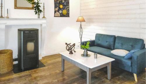 Two-Bedroom Holiday Home