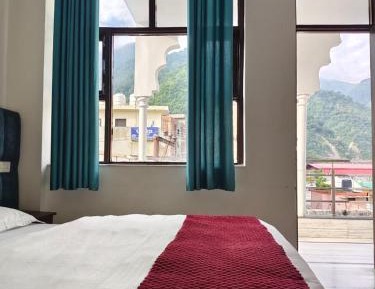 Deluxe Double or Twin Room with Balcony