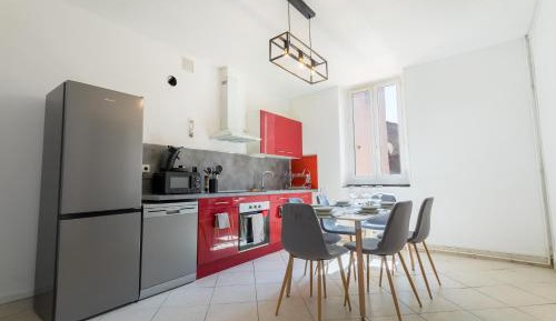 Three-Bedroom Standard Apartment