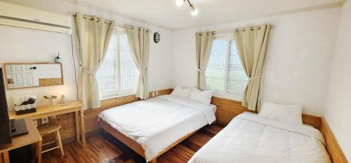 Triple Room with View