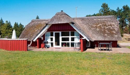 Four-Bedroom Holiday Home