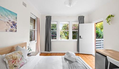 Standard Double Room with Shared Bathroom