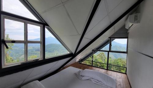 King Room with Mountain View