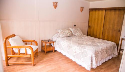 Bungalow (2 Adults)