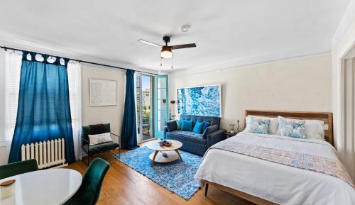 Studio Apartment with Sea View